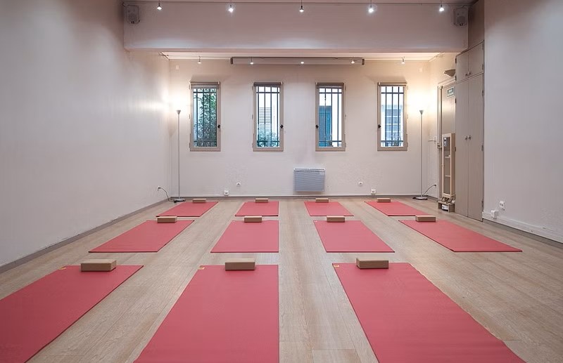Cours de Yoga à l'espace Falguière - Paris 15e